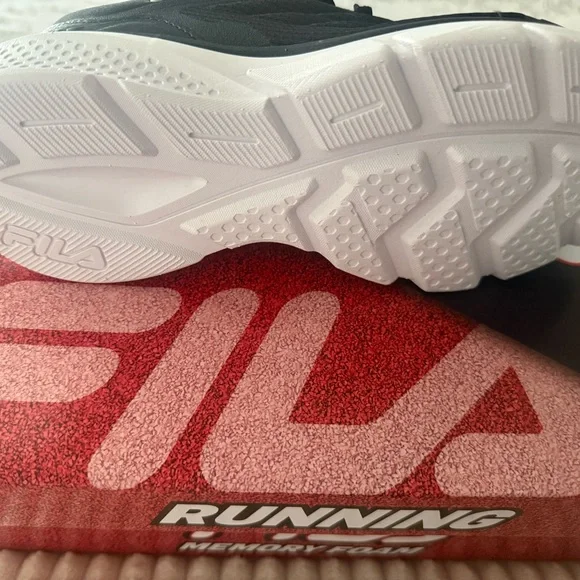 Fila Women's Black and White Athletic Shoes - Picture 15 of 16